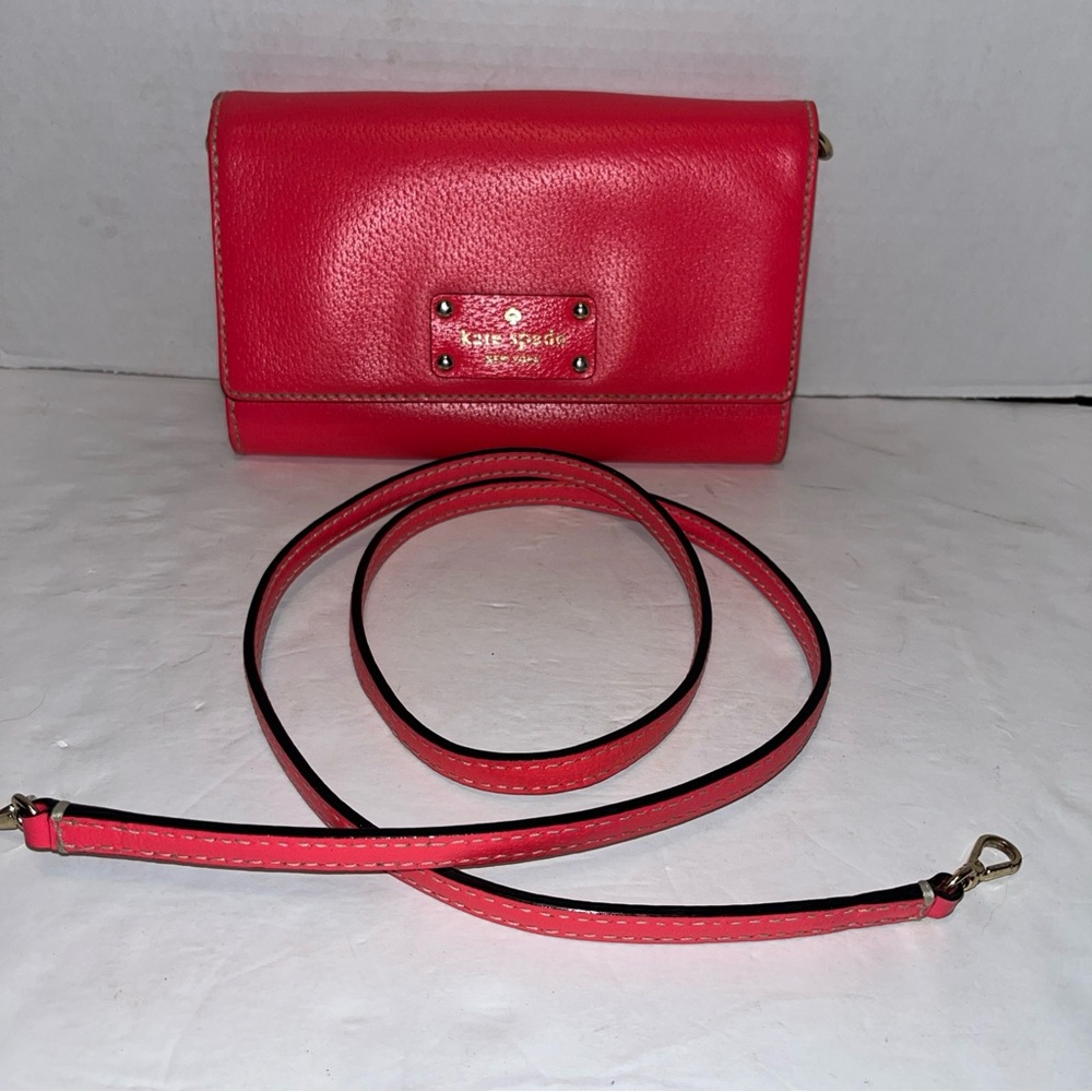 Kate Spade Natalie Wellesley Crossbody Wallet/Bag Coral Pink, 8” x 5” x 1”